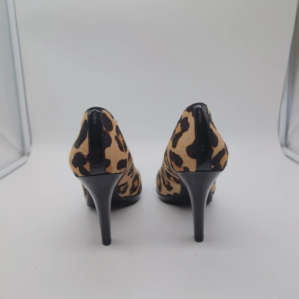 Anne Klein Lolana Leather Fur Leopard Print Heels Sz 8.5 - Picture 5 of 8